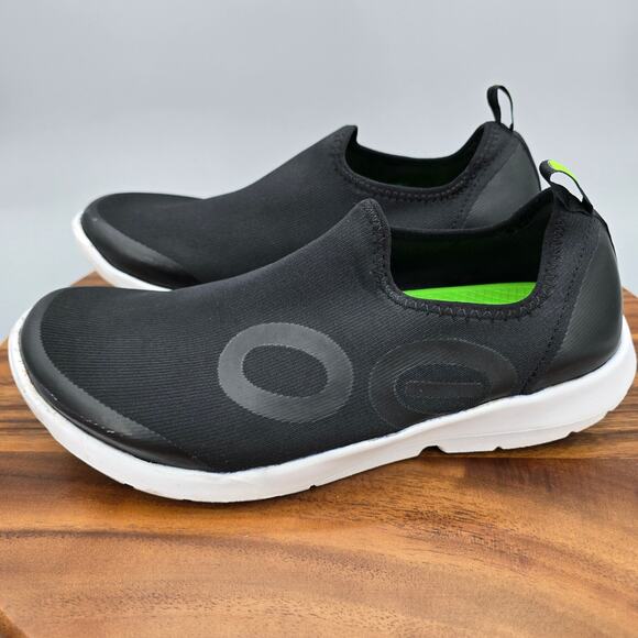 Oofos Oomg Sport Shoes Mens 10 Black White Comfort Low Recovery Slip On Sneakers main image 5